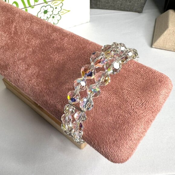 Vintage Aurora Borealis Crystal Beaded Cuff Bracelet W/ Dangle Charms Adjustable - Picture 3 of 8